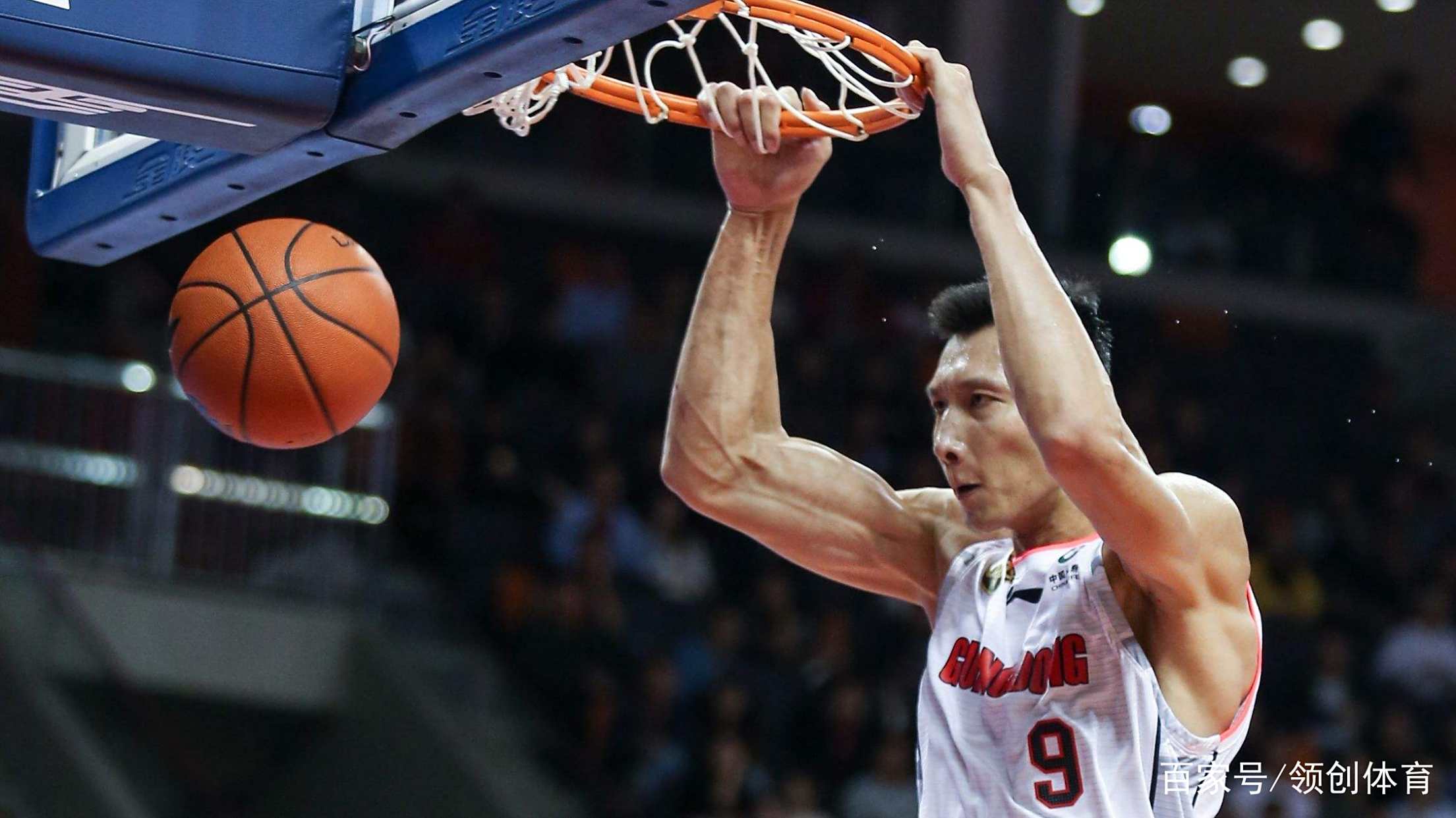 CBA常规赛倒计时，拜仁慕尼黑冲刺阶段篮板制胜，细节引发关注，话题不断，控场能力受关注